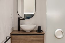 Alquiler por habitaciones en Madrid - Queens Olavide IV