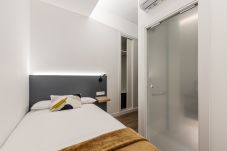 Alquiler por habitaciones en Madrid - Queens Olavide V