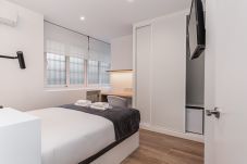 Alquiler por habitaciones en Madrid - Queen's Plaza España I