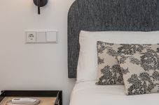 Alquiler por habitaciones en Madrid - Queen's Plaza España V