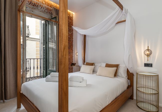 Alquiler por habitaciones en Madrid - Queen's House Chueca II