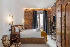Alquiler por habitaciones en Madrid - Queen's House Chueca IV