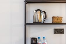 Alquiler por habitaciones en Madrid - Queen's House Chueca VI