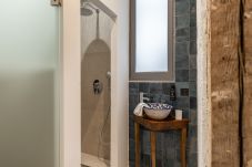 Alquiler por habitaciones en Madrid - Queen's House Chueca VII