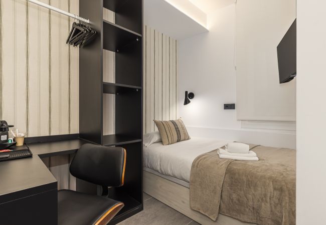 Alquiler por habitaciones en Madrid - Queen's Chamberí VIII