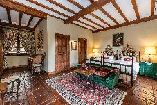 Villa in Toledo - Queens Toledo III