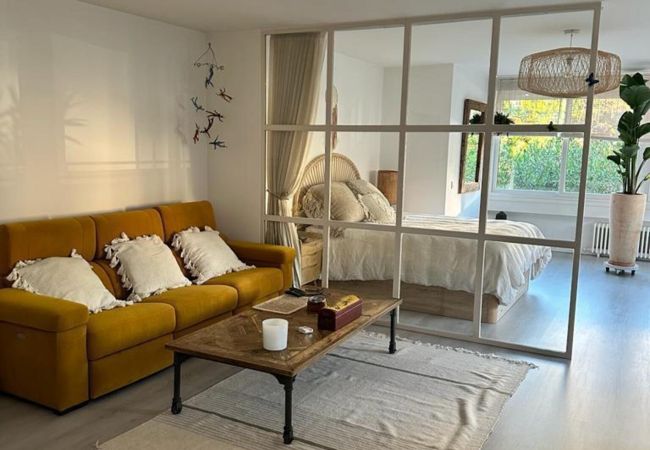 Apartment in Madrid - Queens Retiro II