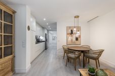 Apartment in Madrid - Queens Retiro II