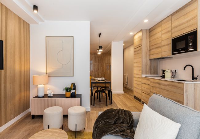 Apartment in Madrid - Queen's Salamanca I