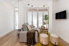 Apartment in Madrid - Queen's Salamanca I