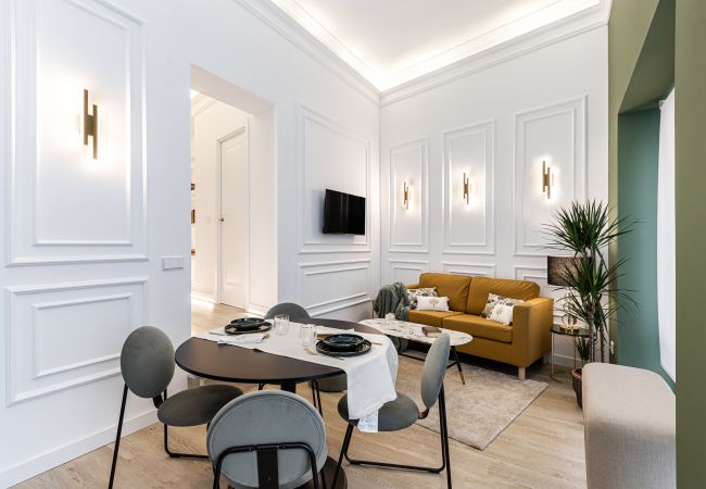 Apartment in Madrid - Queen's Chamberí II