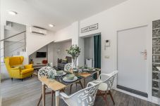 Apartment in Madrid - Queen's Retiro III