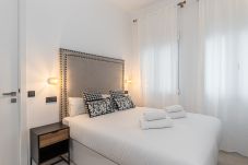 Rent by room in Madrid - Queen's House Chueca VII