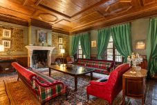 Villa in Toledo - Queen's Toledo Villa