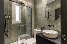 Rent by room in Madrid - Queen's Chamberí VIII
