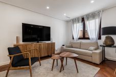 Apartment in Madrid - Queen's Salamanca III