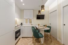 Apartment in Madrid - Queen's Chamberí III